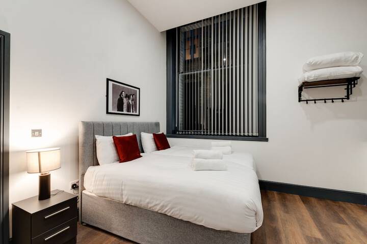 Room 10 of 81