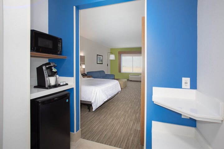Room 10 of 49
