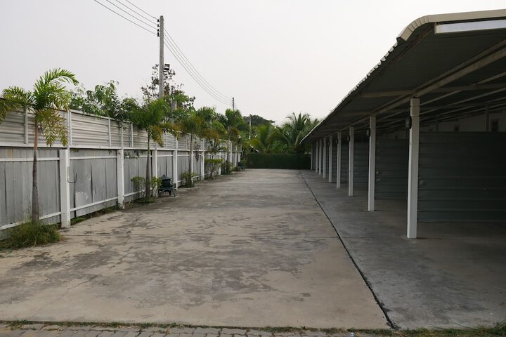 Property Grounds 10 of 38
