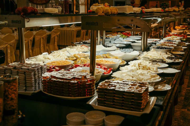 Breakfast/Coffee Service 14 of 17