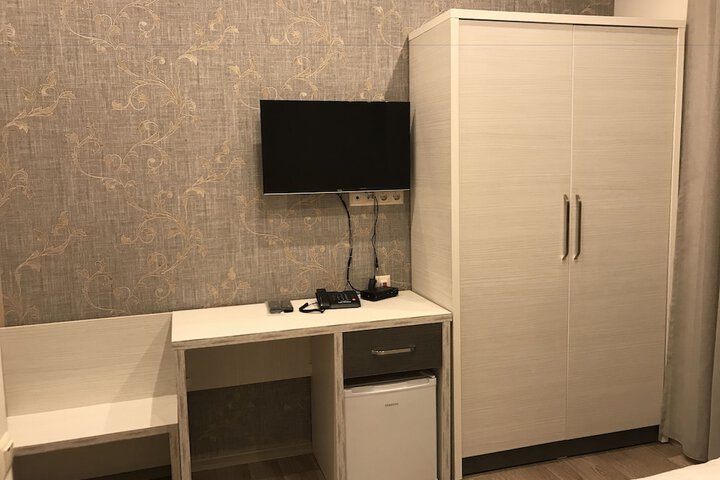 Room 36 of 72