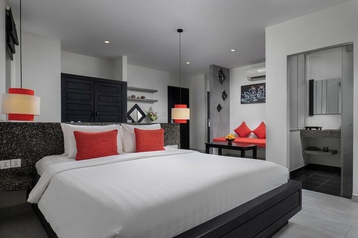 Room 14 of 81