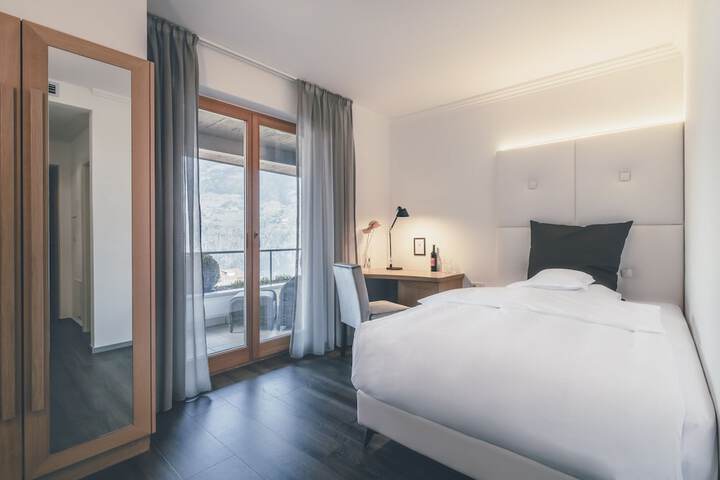 Room 14 of 67