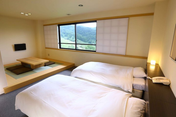 Room 7 of 30