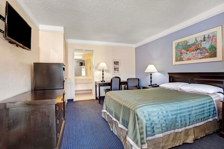 1 Double Bed (7 of 8)