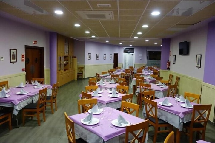 Dining 45 of 62