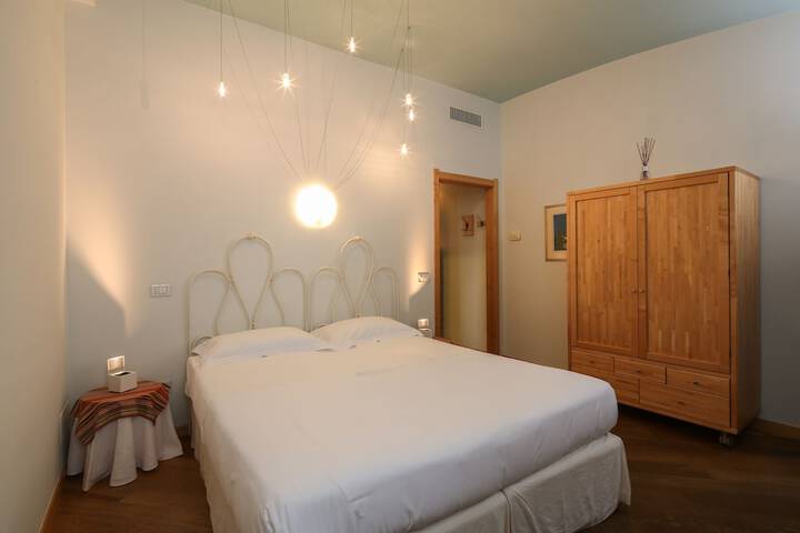 Room 19 of 150