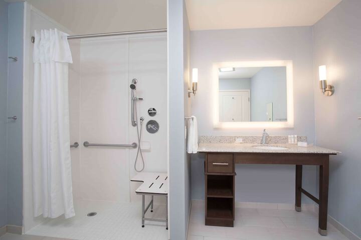Bathroom shower