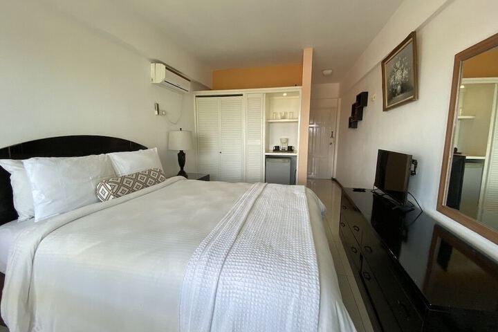 Room 14 of 95