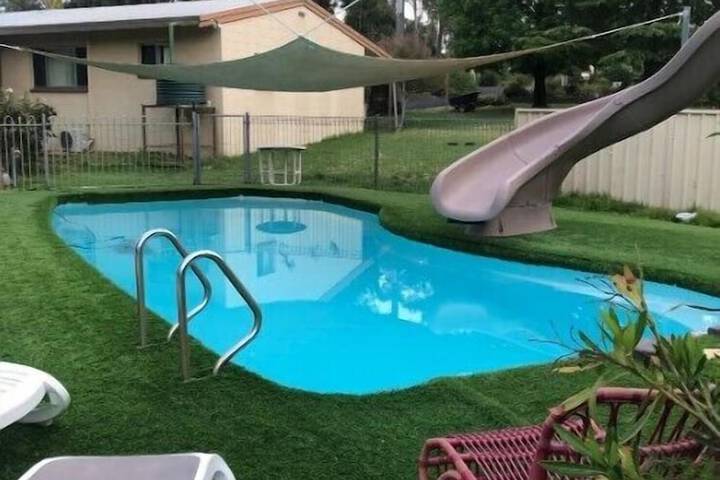 Pool 19 of 48
