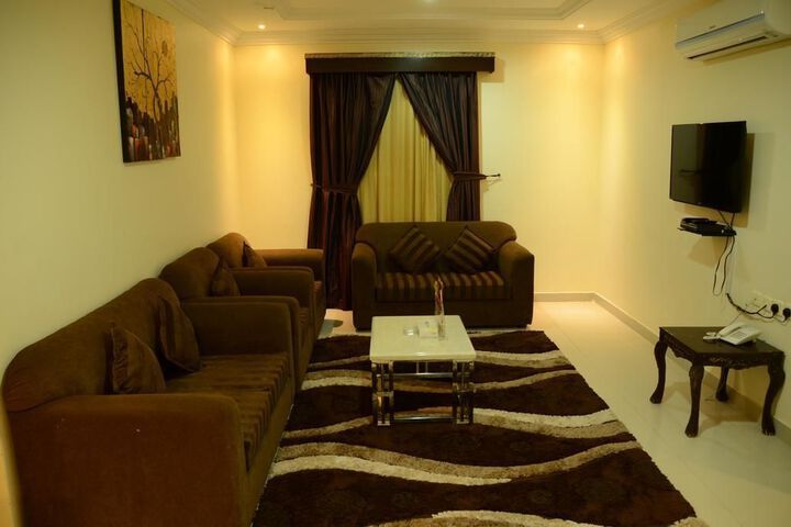 Room 7 of 23
