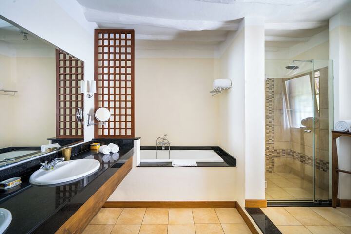 Room 28 of 55