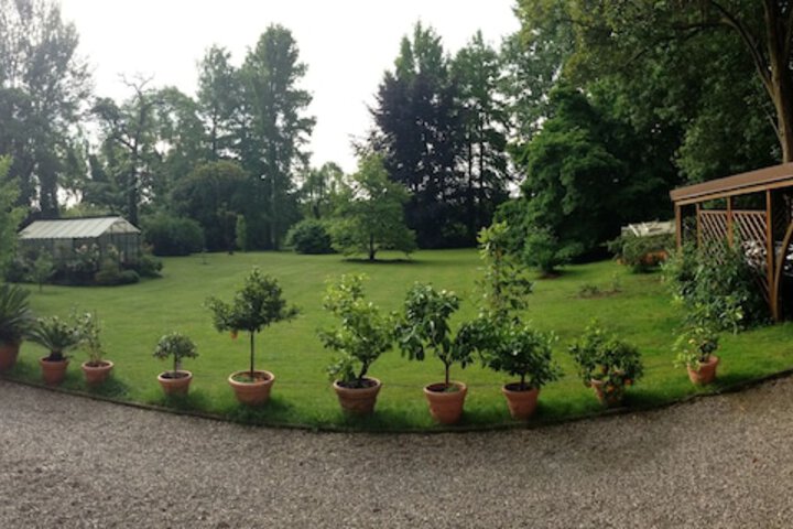 Property Grounds 23 of 38