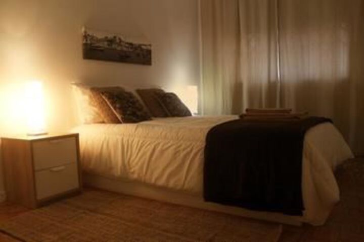 Room 12 of 37