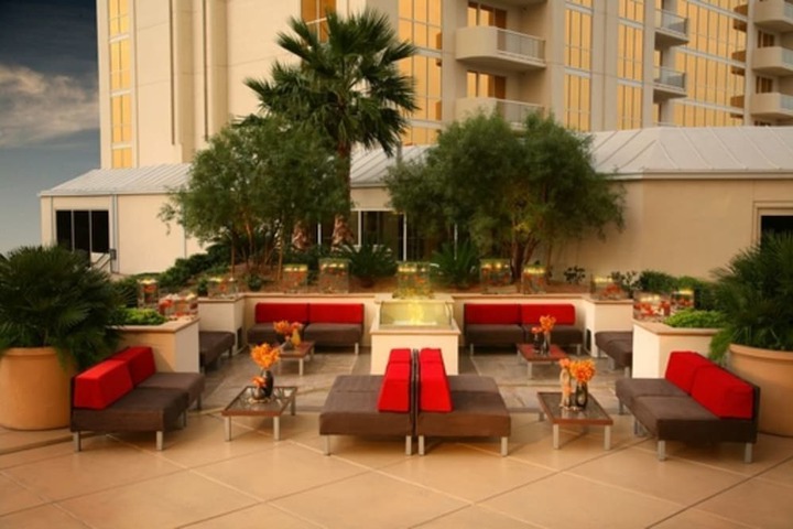 Terrace/Patio 26 of 39