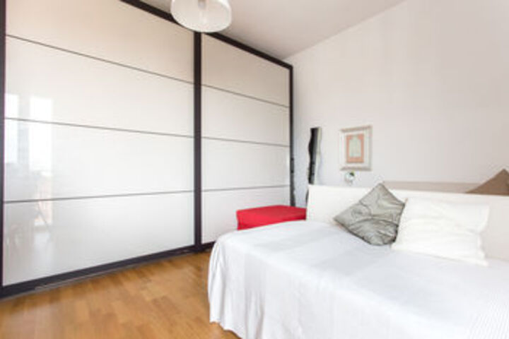 Room 147 of 260