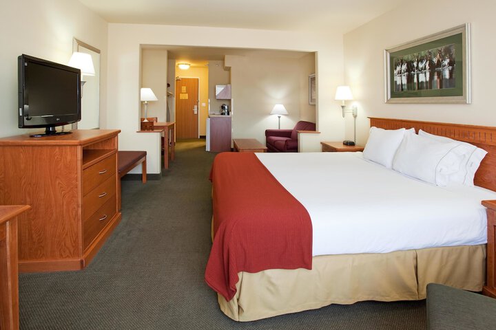Room 2 of 52