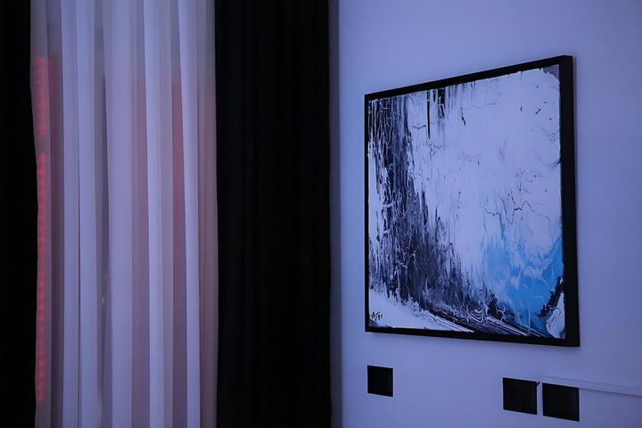 Room 5 of 35