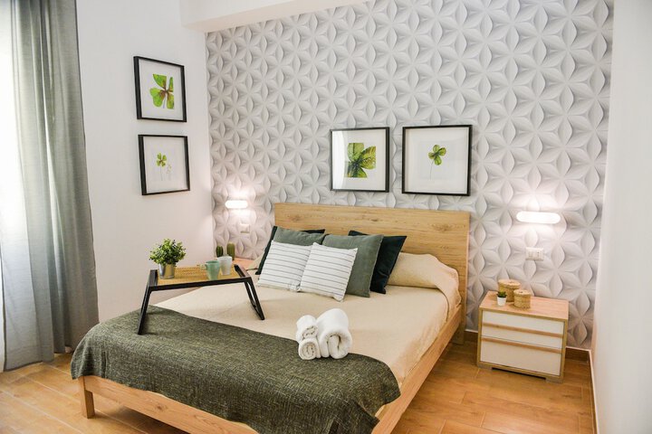 Room 3 of 51