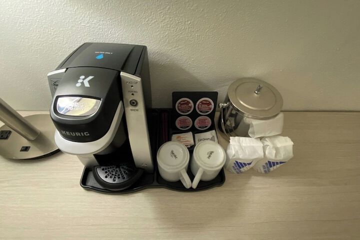 Breakfast/Coffee Service 39 of 67