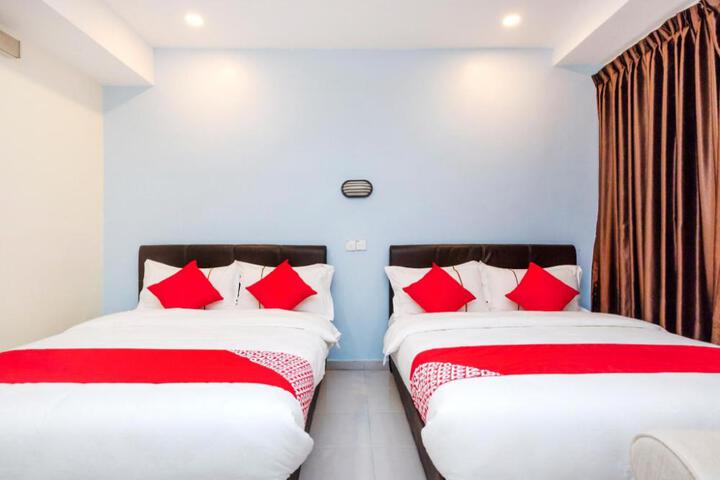 Super OYO 494 EG Hotel