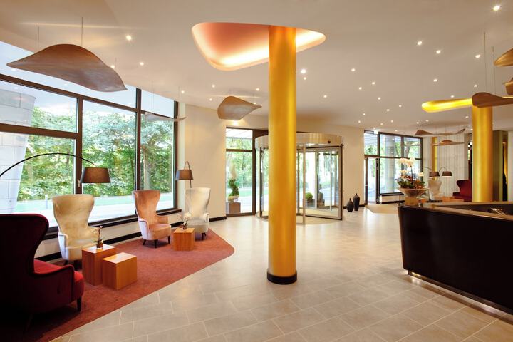 Lobby Entry