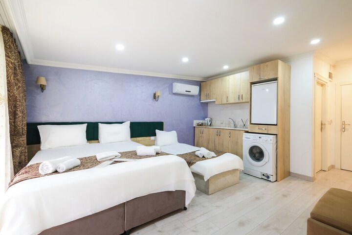 Room 15 of 89