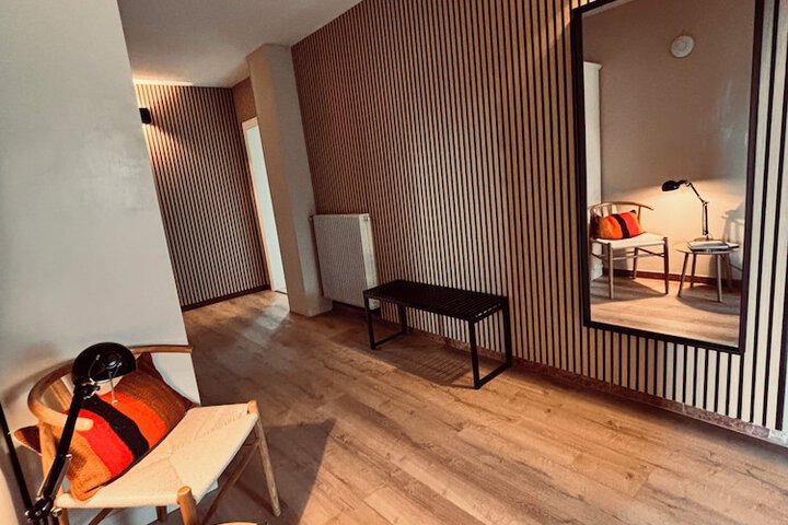 Ballroom/Hall 20 of 22