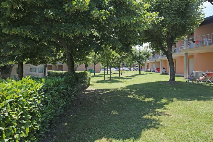Property Grounds 25 of 35