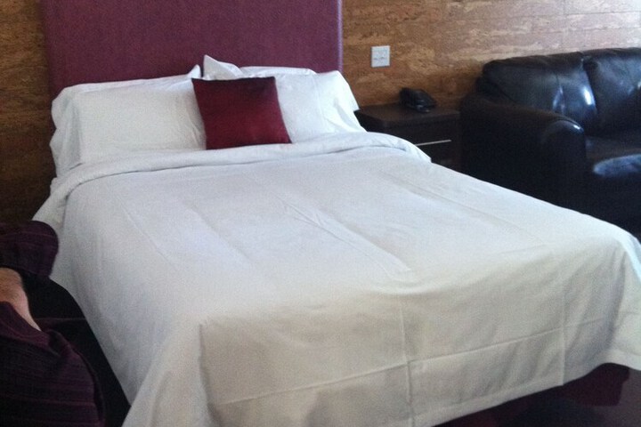 Room 4 of 22