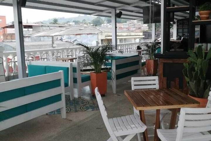 Terrace/Patio 3 of 5
