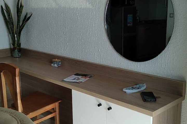 Room 110 of 156