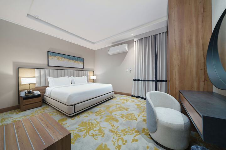 Room 9 of 22