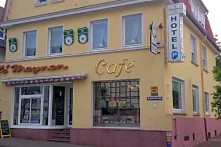 CAFE MEYNEN