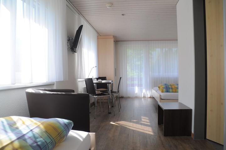Room 13 of 96