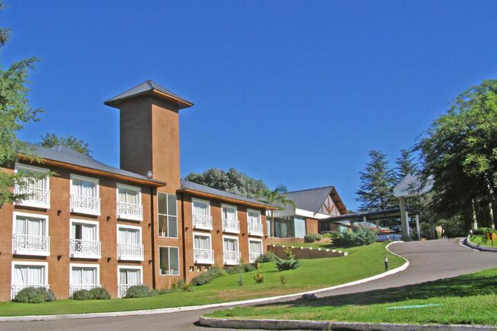 Howard Johnson Hotel & Spa Villa General Belgrano