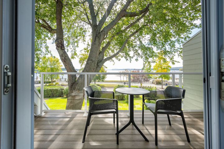 Terrace/Patio 25 of 40