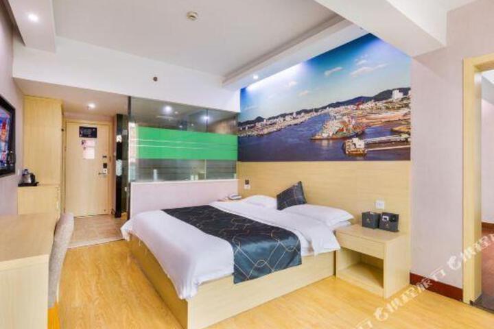 New Seaview Hotel