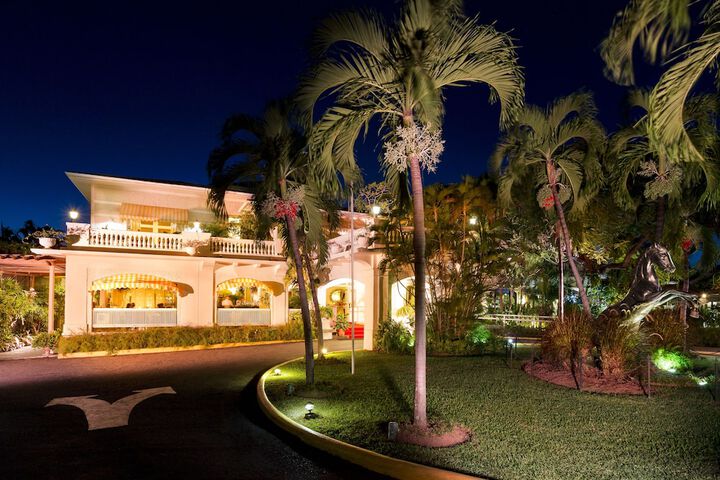 Hotel 84 of 85