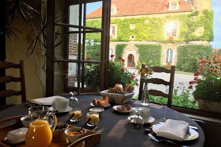 Breakfast/Coffee Service 41 of 60