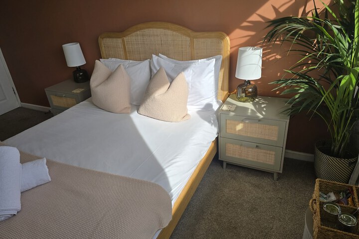 Room 15 of 61