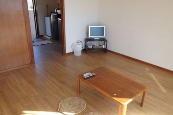 Room 16 of 22