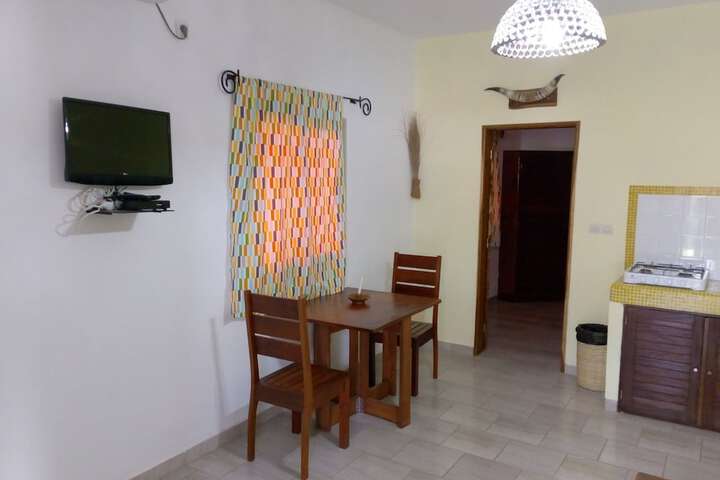 Room 12 of 20