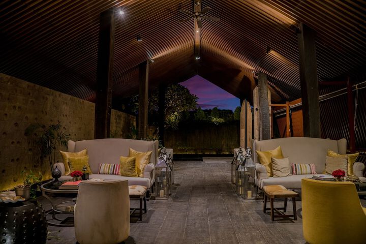 Guest Lobby
