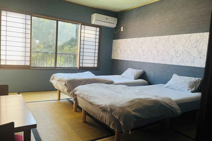 Room 38 of 172