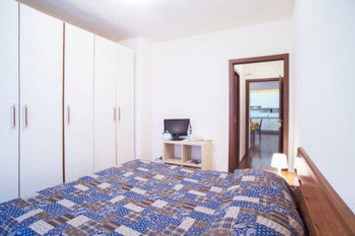 Room 86 of 320