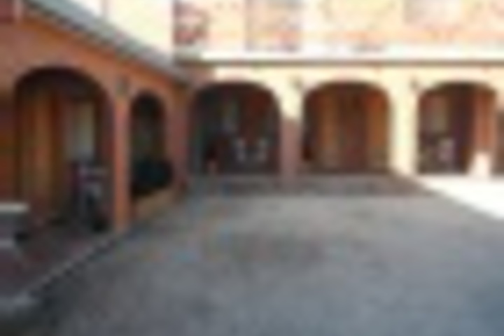 Hotel Exterior 3 of 144