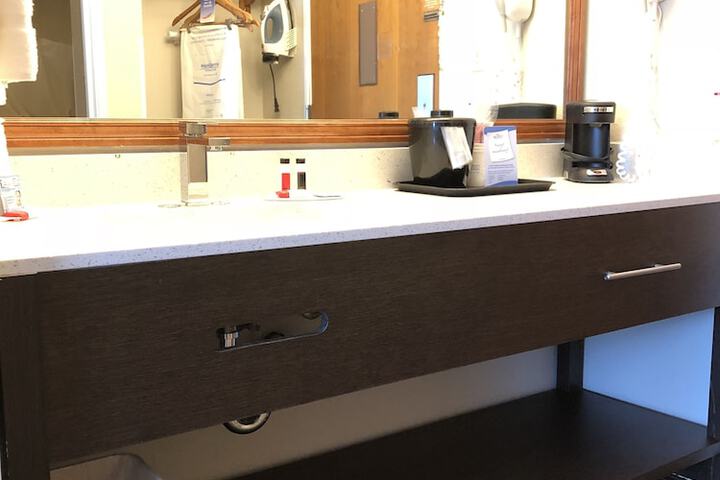 Room 8 of 78