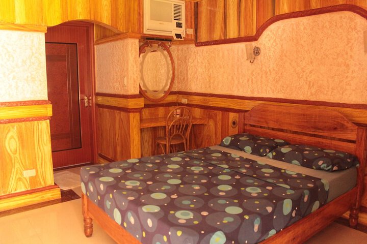 Room 5 of 39