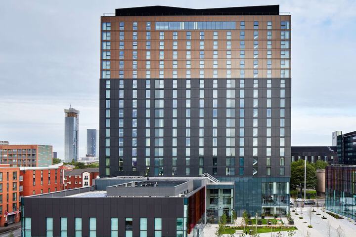 Hotel 82 of 88